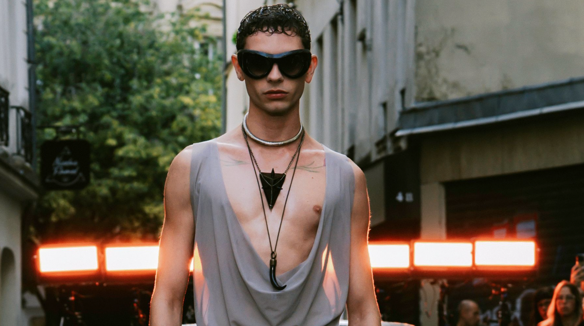 Pressiat electrifies the streets of Paris with a fashion show that even JoeyStarr couldn't miss