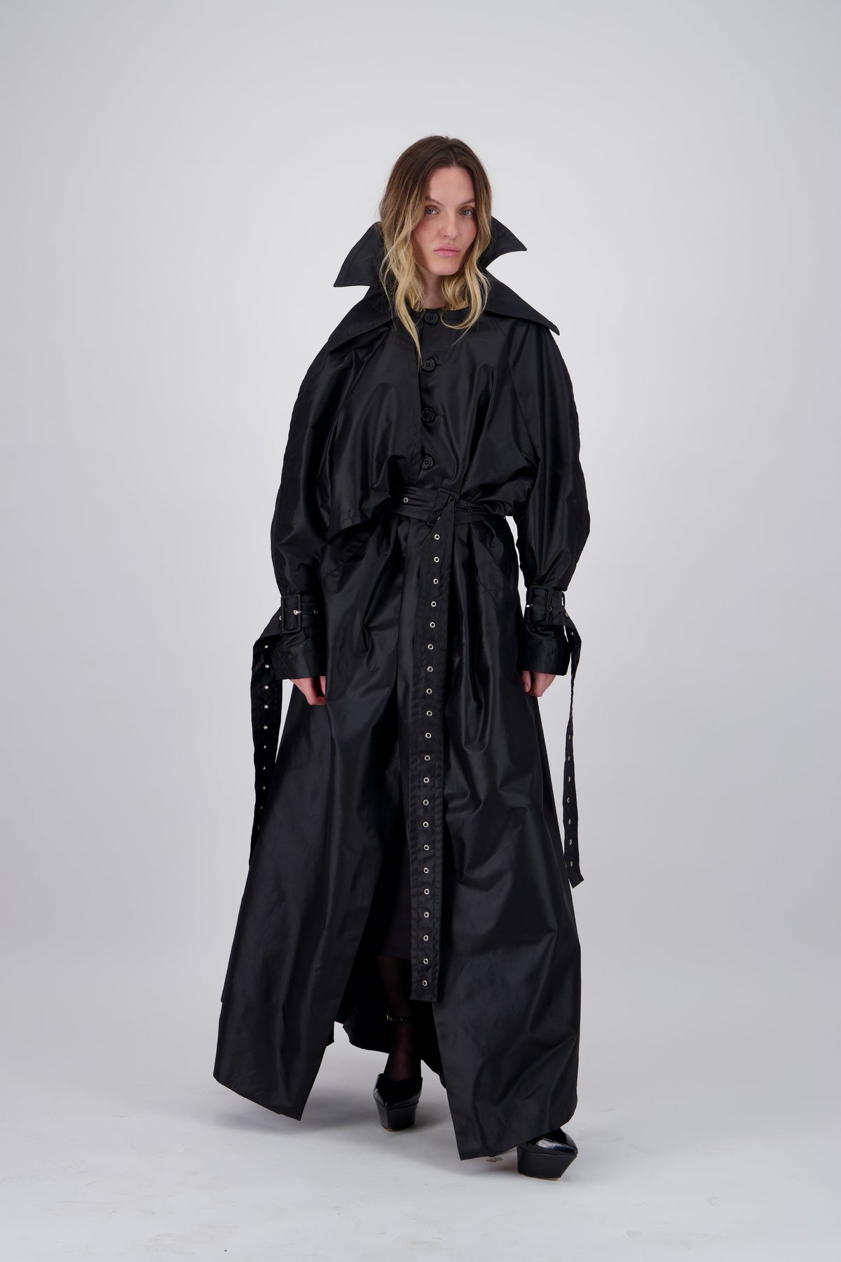 The Nylon Trench - Pressiat